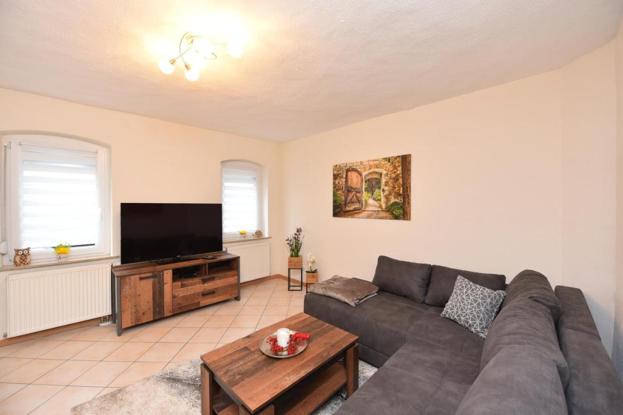 Ferienwohnung Emma ヴェッツラー エクステリア 写真