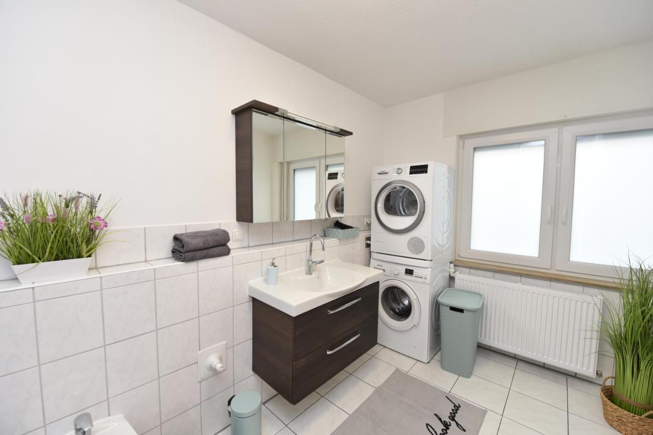 Ferienwohnung Emma ヴェッツラー エクステリア 写真
